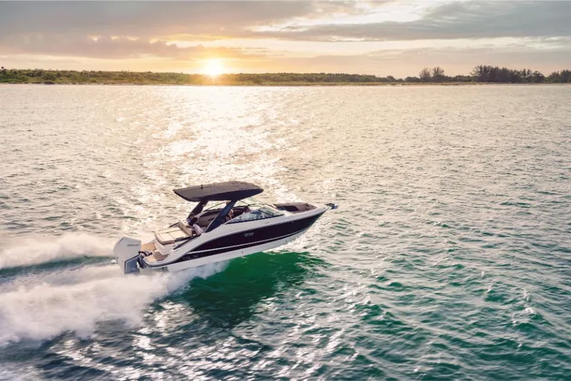 Slide: The Image of Sea Ray SLX 260 Outboard 2027 - 27