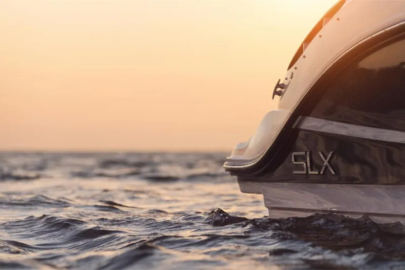 Slide: The Image of Sea Ray SLX 260 Outboard 2027 - 14