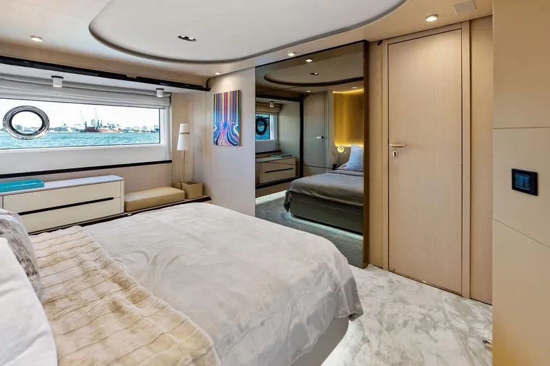 Slide: The Image of Luxurious interior of 2021 Azimut Fly 78 yacht bedroom with modern design and sea view. - 106
