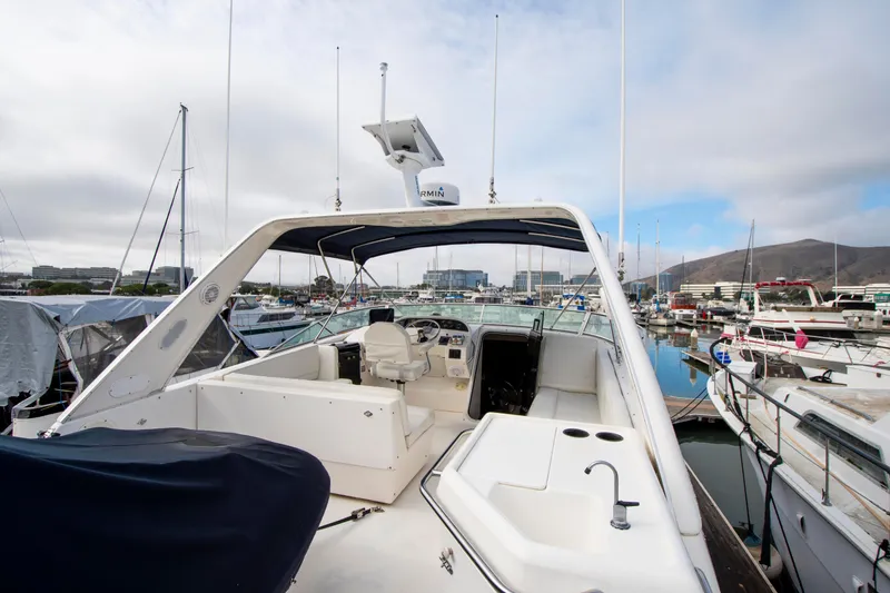 Slide: The Image of Bayliner 4788 Pilot House Motoryacht 1999 - 7