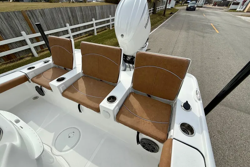 Slide: The Image of Interior view of Sea Hunt BX 22 BR boat, year 2026. - 7