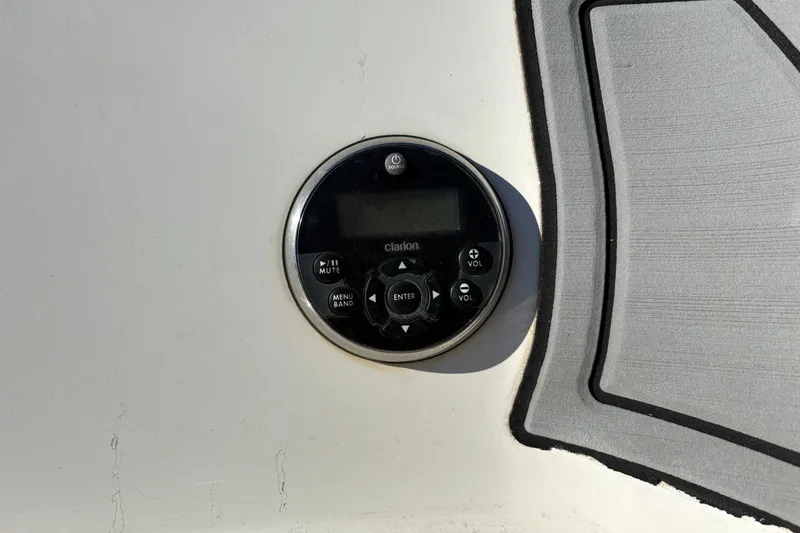 Slide: The Image of Yamaha Boats 2015 212X audio control panel with Clarion system. - 33