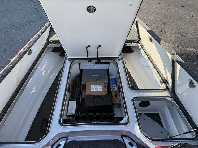 Slide: The Image of Ranger Z521R CUP 2026 - 8