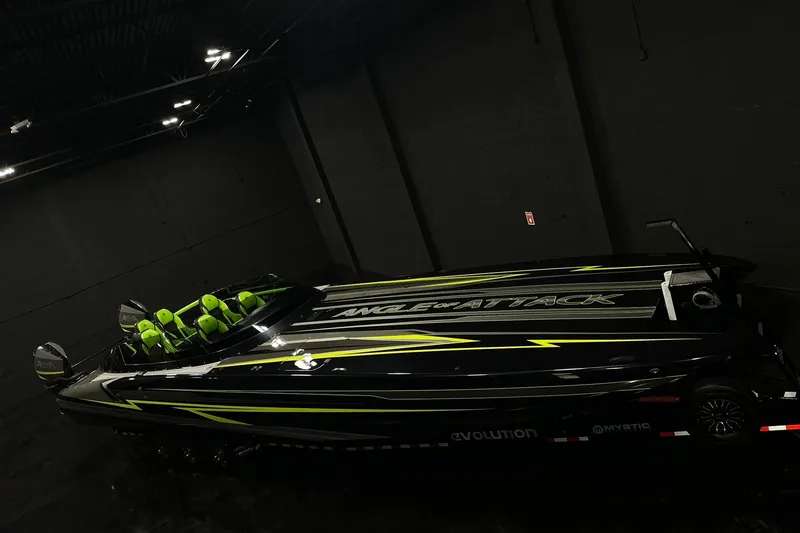 Slide: The Image of 2025 Mystic Powerboats C4000 Front Side View - 8
