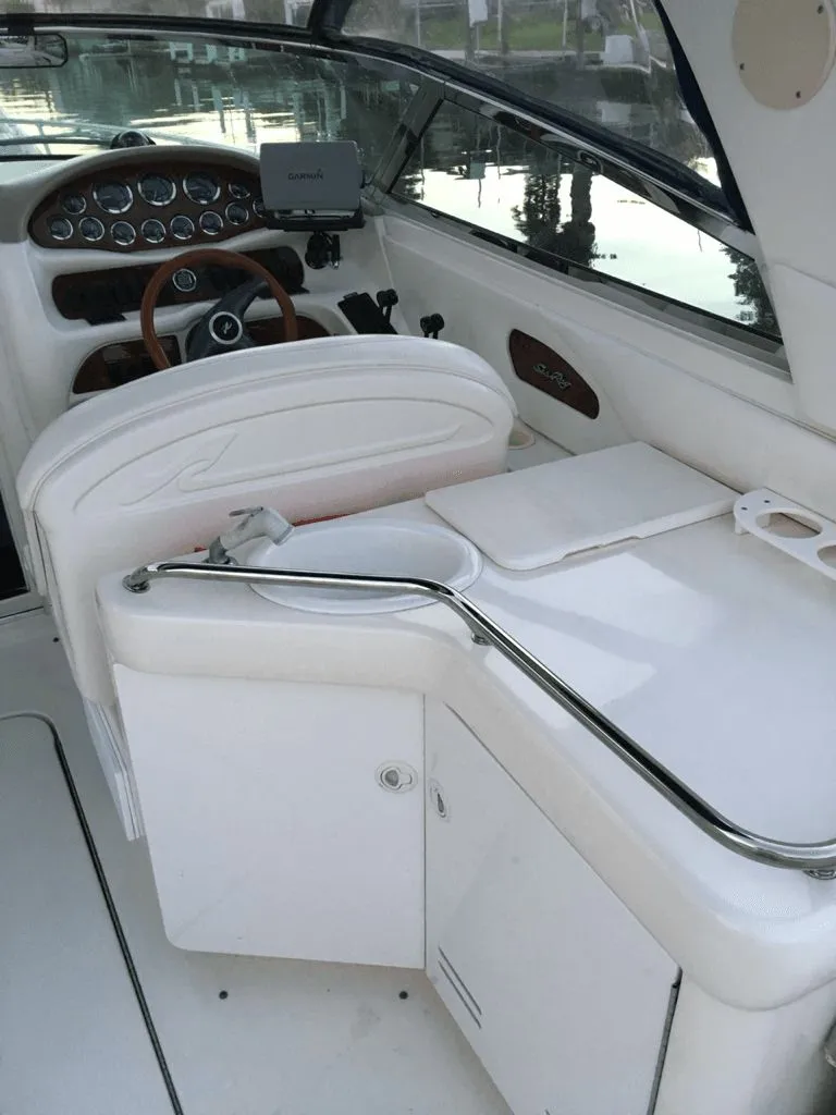 Slide: The Image of Sea Ray 280 Sun Sport 1999 - 4