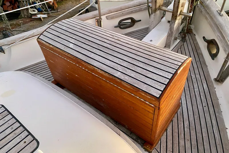 Slide: The Image of Wooden deck storage on 1991 Hans Christian 41 T Molakai sailboat. - 104