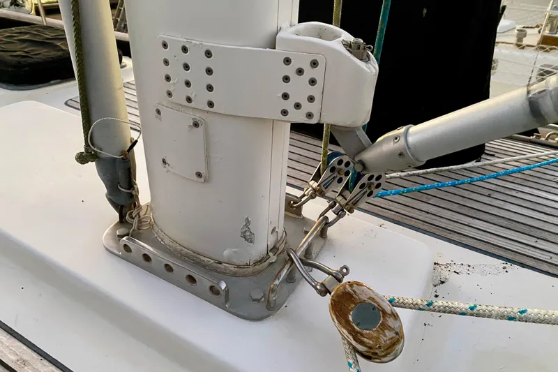 Slide: The Image of Deck rigging of 1991 Hans Christian 41 T Molakai sailboat, featuring mast and ropes. - 98