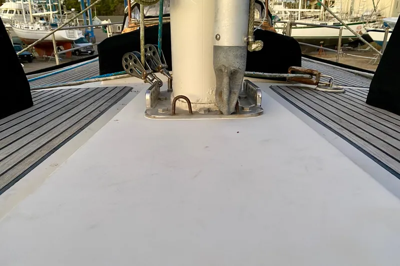 Slide: The Image of Deck view of 1991 Hans Christian 41 T Molakai sailboat, showcasing mast and rigging. - 99