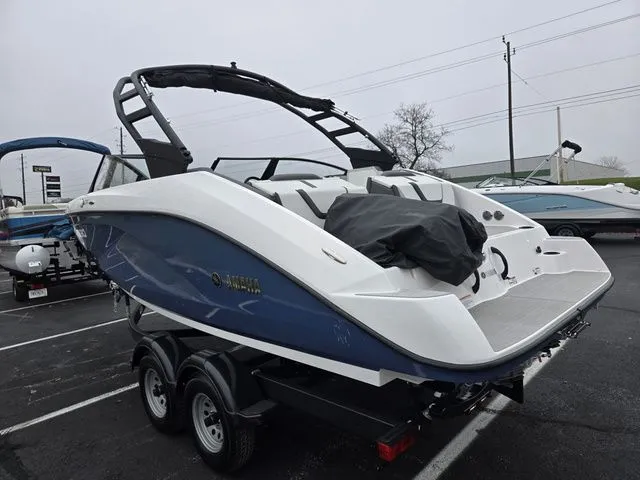 Slide: The Image of Yamaha AR220 2025 - 4