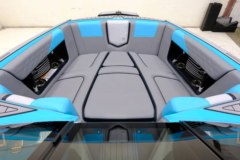 Slide: The Image of Nautique Super Air Nautique G21 2020 - 15