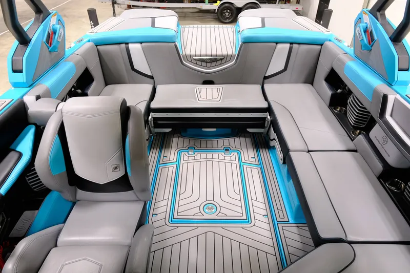 Slide: The Image of Nautique Super Air Nautique G21 2020 - 16