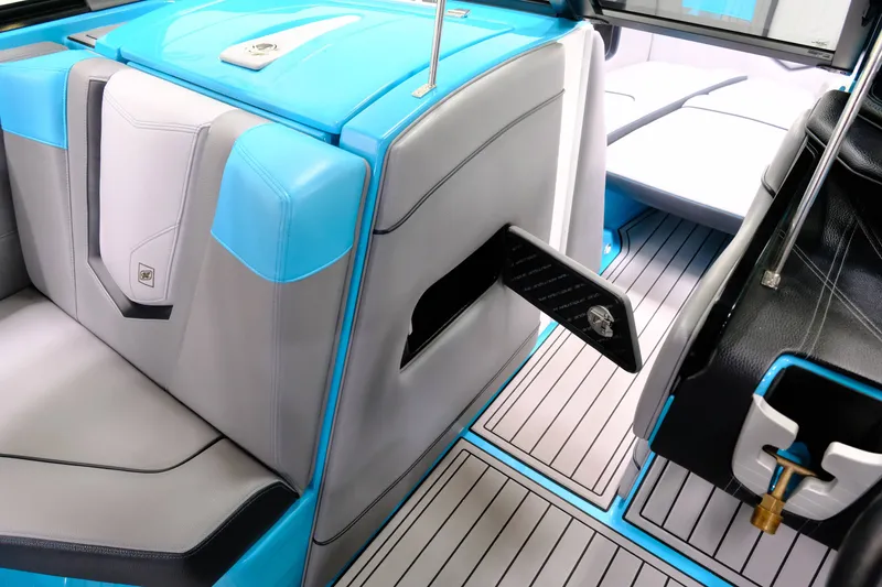 Slide: The Image of Nautique Super Air Nautique G21 2020 - 20