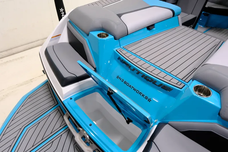 Slide: The Image of Nautique Super Air Nautique G21 2020 - 24