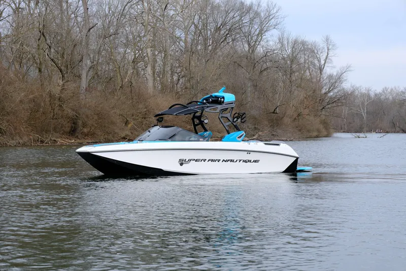 Slide: The Image of Nautique Super Air Nautique G21 2020 - 26