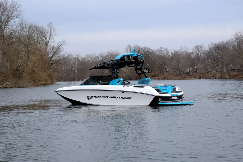 Slide: The Image of Nautique Super Air Nautique G21 2020 - 32