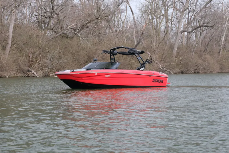 Slide: The Image of Supreme S220 2026 - 23