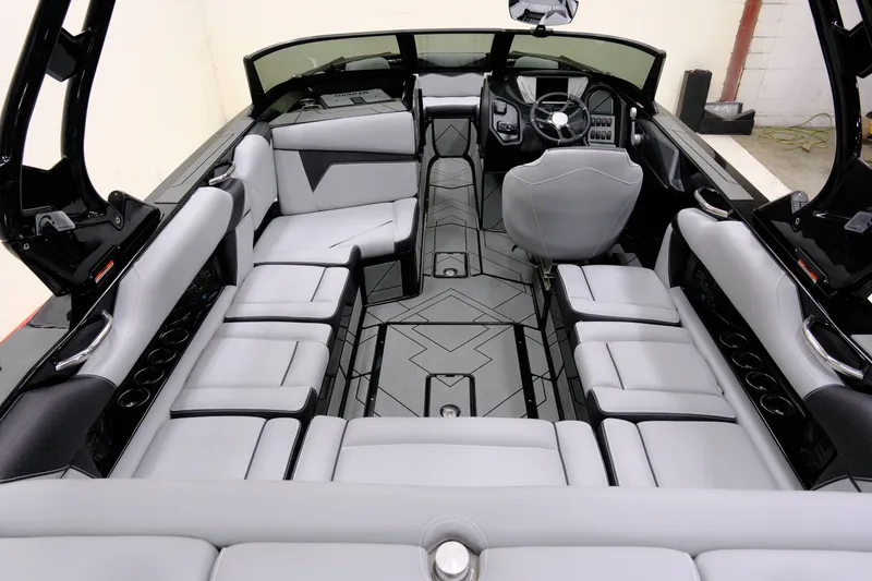 Slide: The Image of Supreme S220 2026 - 8