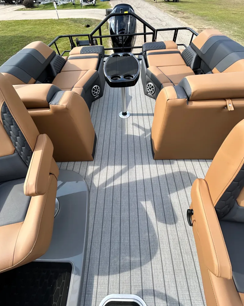 Slide: The Image of Sylvan L3 LZ Platinum 2026 - 36