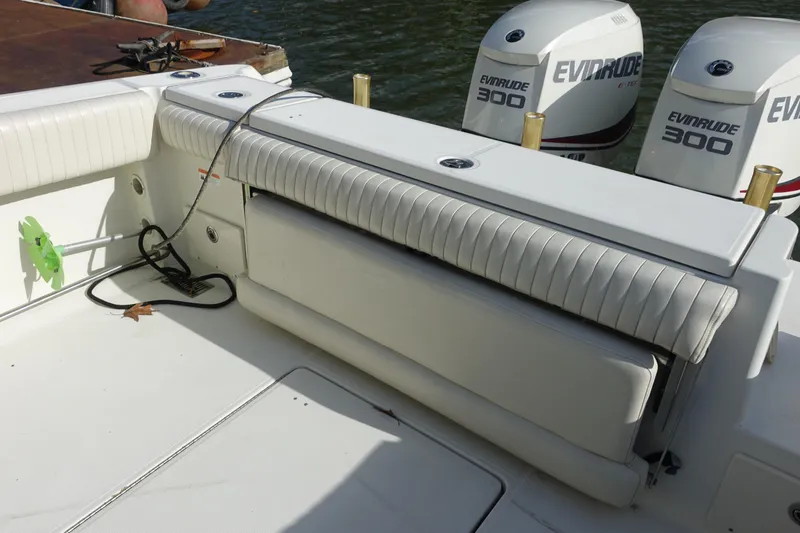 Slide: The Image of 2007 Hydra-Sports Vector 2900 CC boat interior, featuring sleek white deck and seating area. - 5