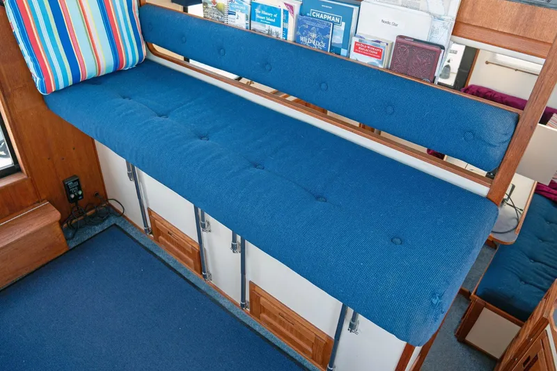 Slide: The Image of Nordic Tugs 32 - Pilothouse Seating - 9