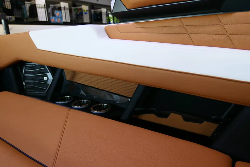 Slide: The Image of Nautique G25 2022 - 41