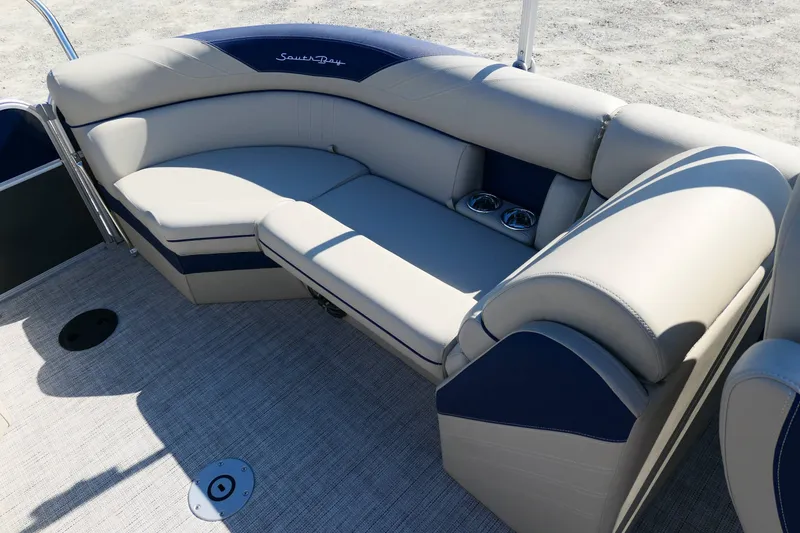 Slide: The Image of South Bay 224RS 2023 - 9