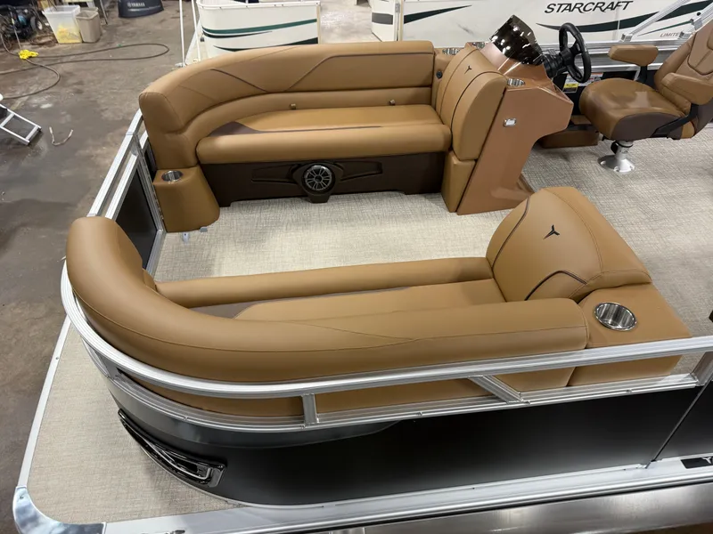 Slide: The Image of Tahoe Sport Rear Fish 2185 & 4-Stroke $32995 2026 - 4