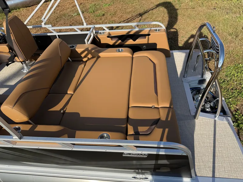 Slide: The Image of Tahoe Sport VRB 2180 Swingback & 4-Stroke $31995 2027 - 4