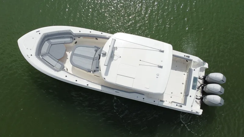 Slide: The Image of Boston Whaler 380 Outrage 2027 - 16