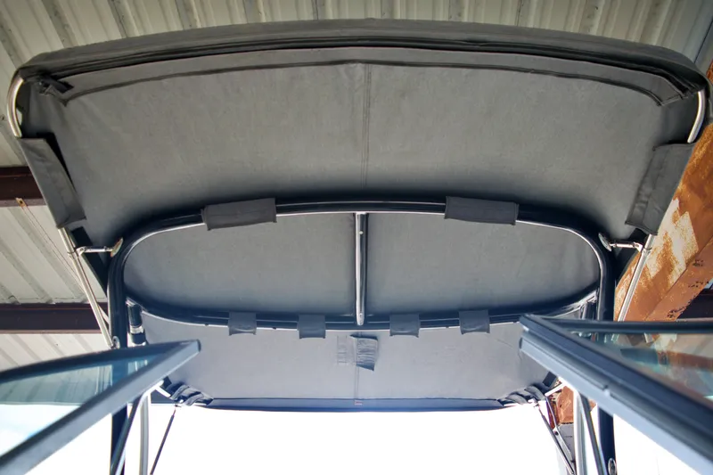 Slide: The Image of 2020 COBALT 25 SC - Image 16 - 16