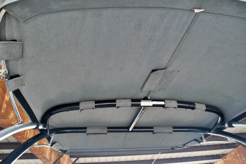 Slide: The Image of 2020 COBALT 25 SC - Image 17 - 17