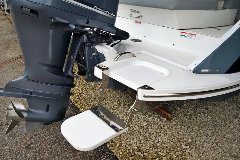 Slide: The Image of 2020 COBALT 25 SC - Image 20 - 20