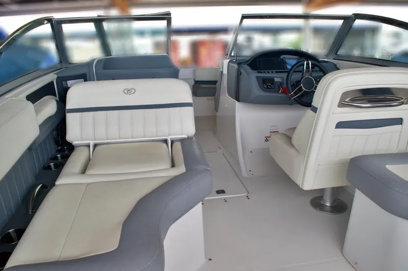 Slide: The Image of 2020 COBALT 25 SC - Image 34 - 34