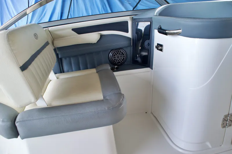 Slide: The Image of 2020 COBALT 25 SC - Image 40 - 40