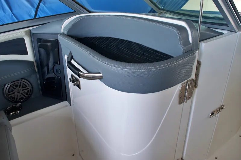 Slide: The Image of 2020 COBALT 25 SC - Image 43 - 43