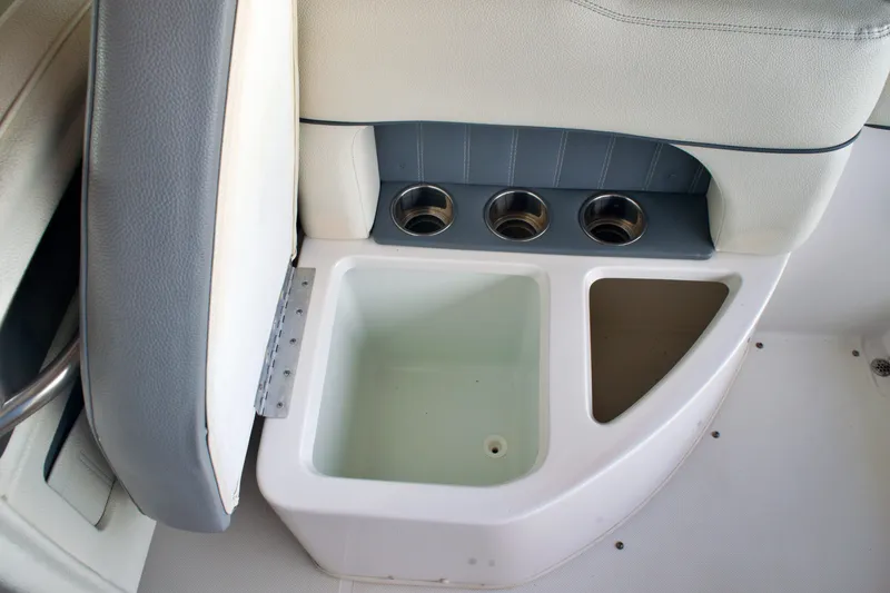 Slide: The Image of 2020 COBALT 25 SC - Image 49 - 49