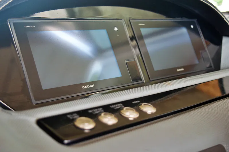 Slide: The Image of 2020 COBALT 25 SC - Image 64 - 64