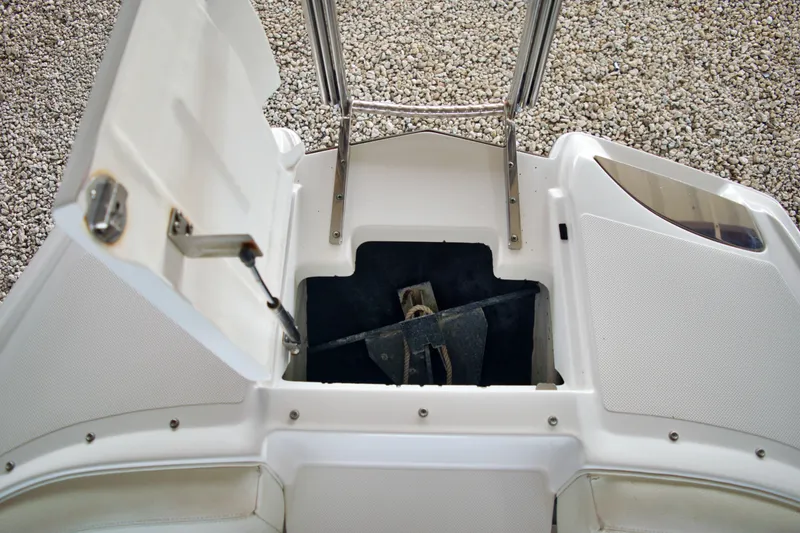 Slide: The Image of 2020 COBALT 25 SC - Image 75 - 75