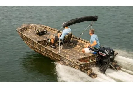 Slide: The Image of Lowe Roughneck 1760 2021 - 16