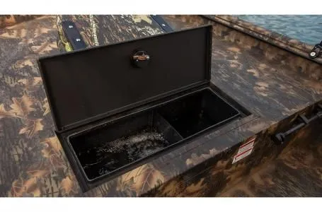 Slide: The Image of Lowe Roughneck 1760 2021 - 6