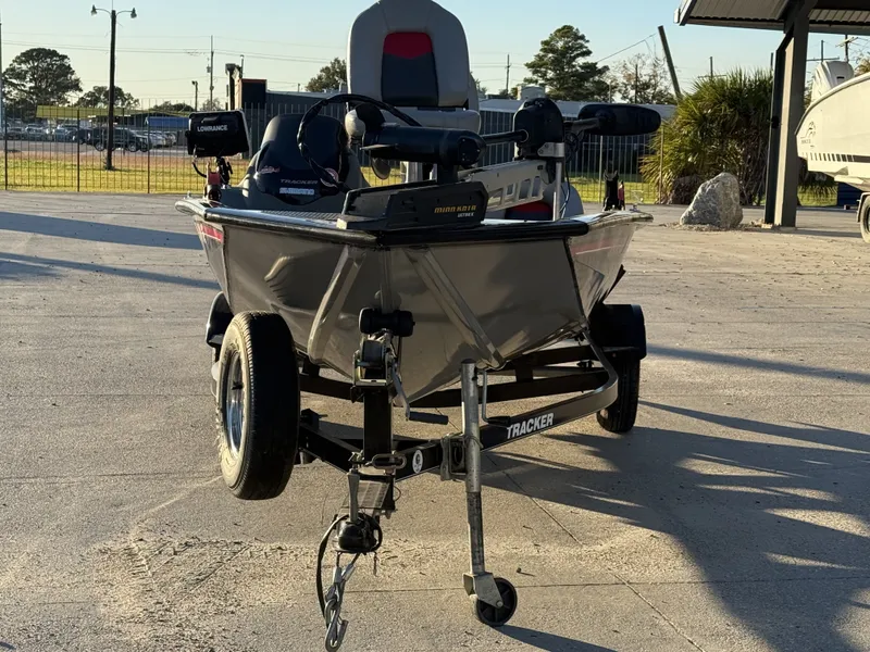 Slide: The Image of Tracker Pro Team 175 TXW 2016 - 15