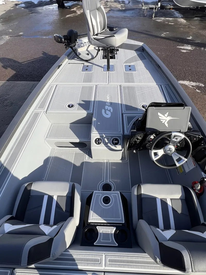 Slide: The Image of G3 Sportsman 1810 SE 2026 - 25