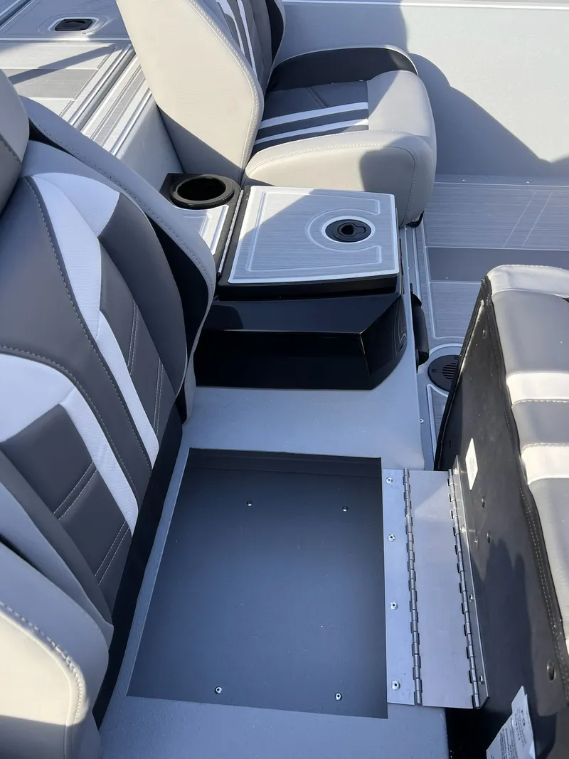 Slide: The Image of G3 Sportsman 1810 SE 2026 - 5