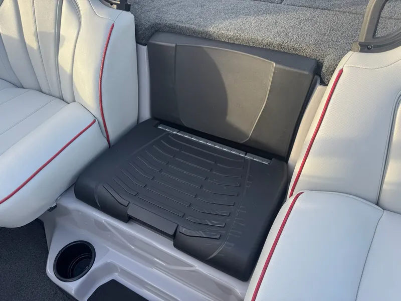 Slide: The Image of Skeeter ZXR 21 - DEMO DISCOUNT 2025 - 19