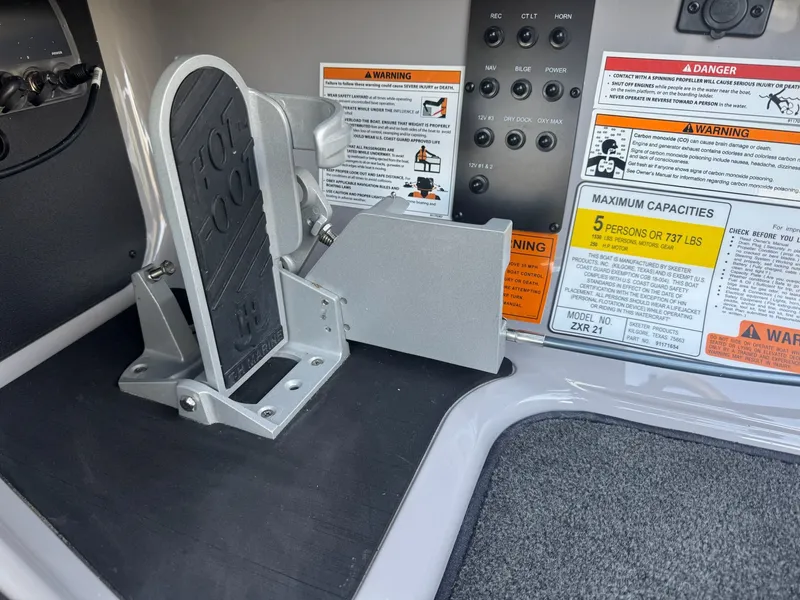 Slide: The Image of Skeeter ZXR 21 - DEMO DISCOUNT 2025 - 25