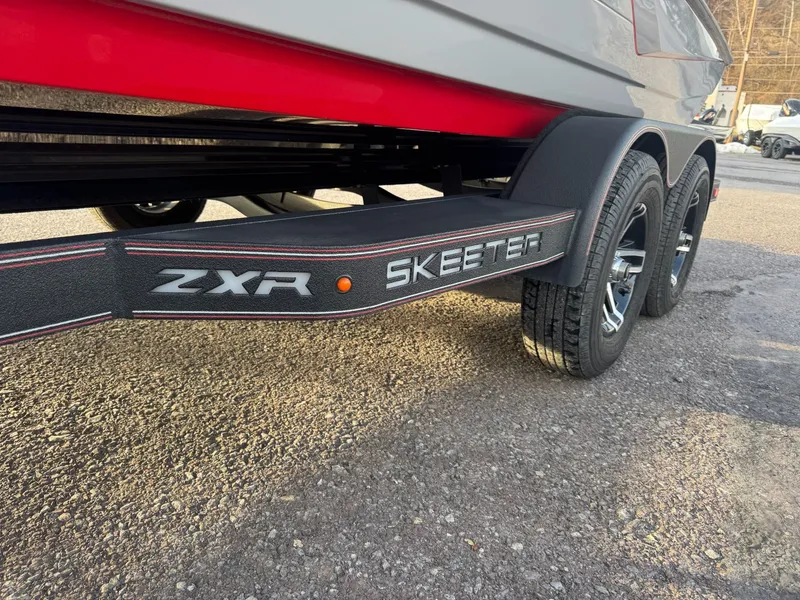 Slide: The Image of Skeeter ZXR 21 - DEMO DISCOUNT 2025 - 29