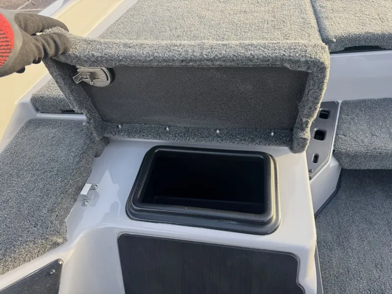 Slide: The Image of Skeeter ZXR 21 - DEMO DISCOUNT 2025 - 36