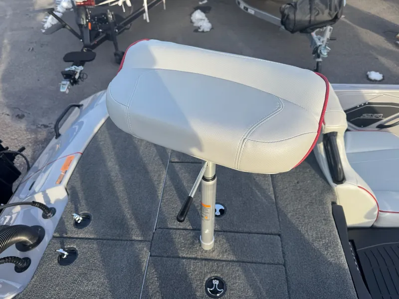 Slide: The Image of Skeeter ZXR 21 - DEMO DISCOUNT 2025 - 5