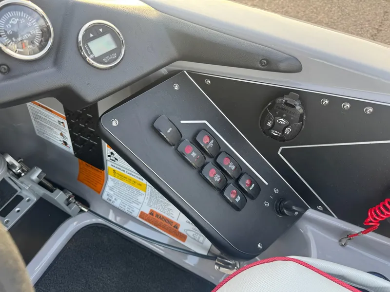 Slide: The Image of Skeeter ZXR 21 - DEMO DISCOUNT 2025 - 7