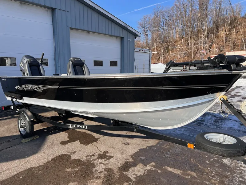 Slide: The Image of Lund 1600 Fury Tiller 2016 - 15